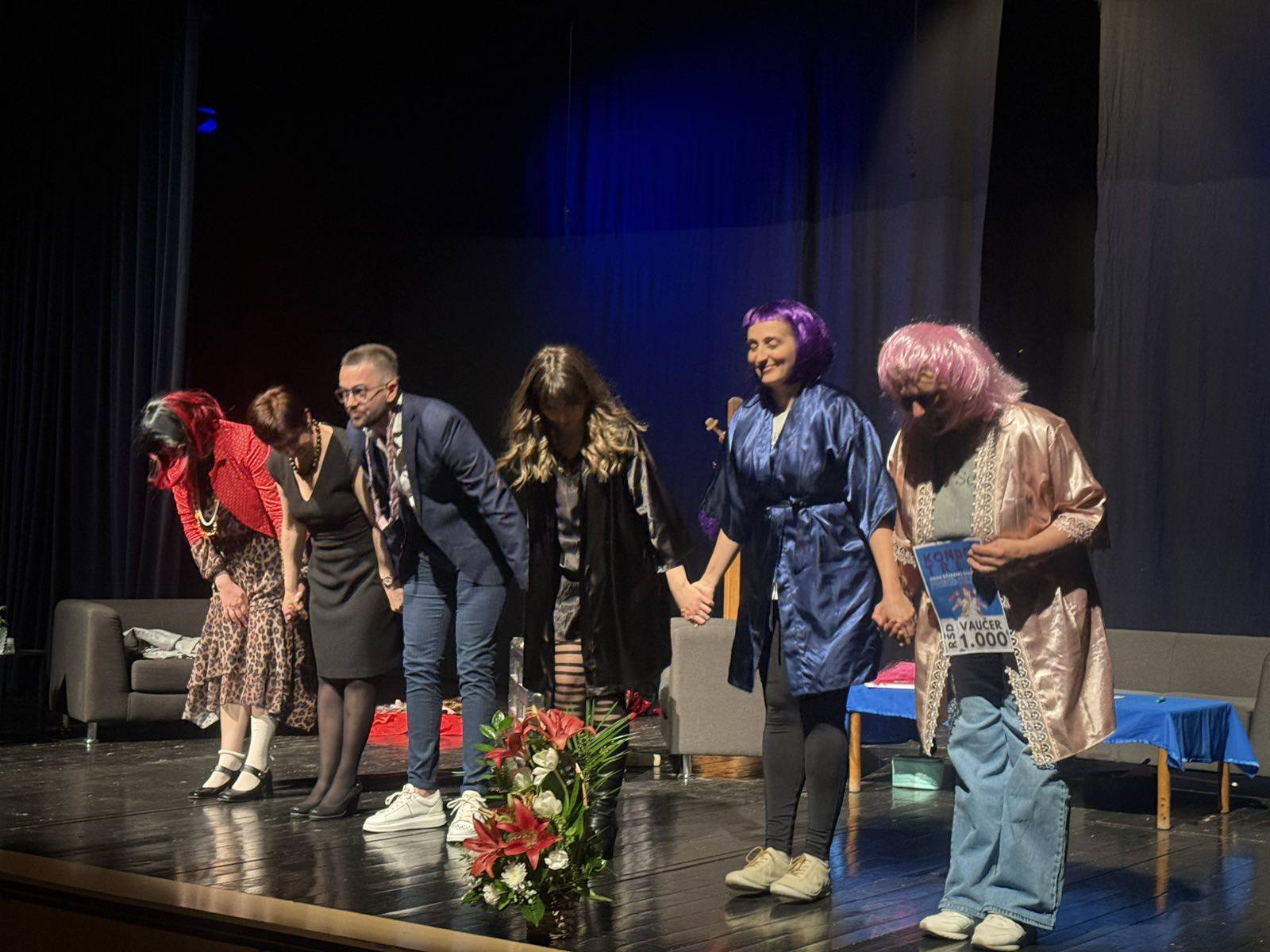  „Пројекат: Опстанак“ у извођењу Креативног центра „АртЕље“ из Инђије.