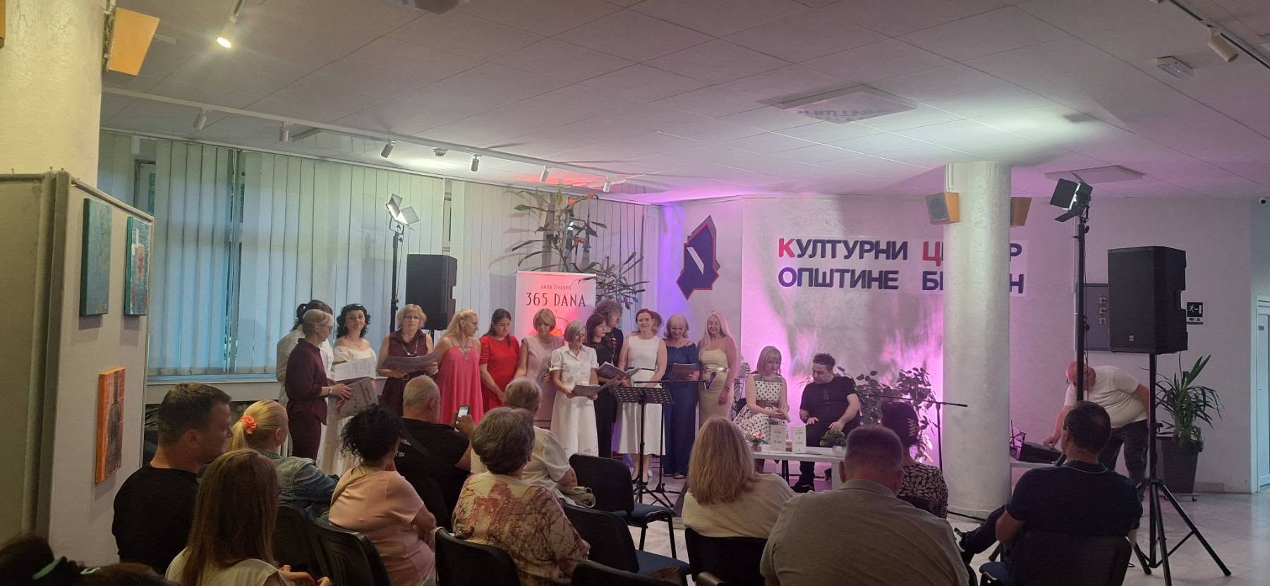 Анита Живковић и 365 дана без мана!